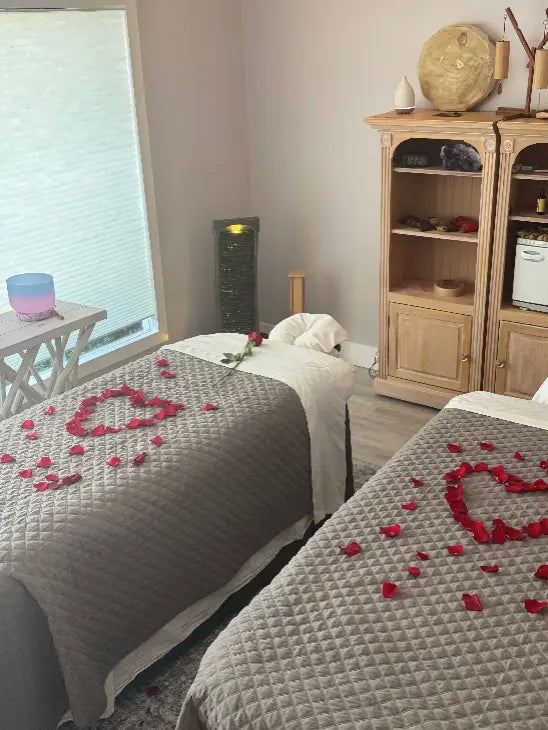 Couples wellness experience in sauna with relaxation rituals designed for connection, detoxification, and shared renewal